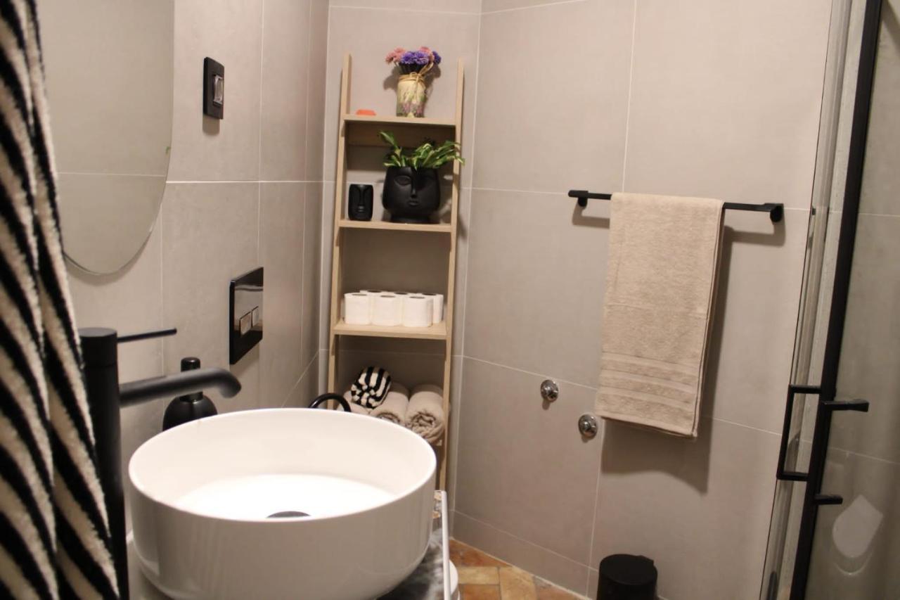 Garden Center Apartment Újvidék Kültér fotó